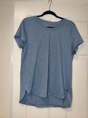 Athleta Heathered Light Blue Short Sleeve Uptempo Crewneck Tee